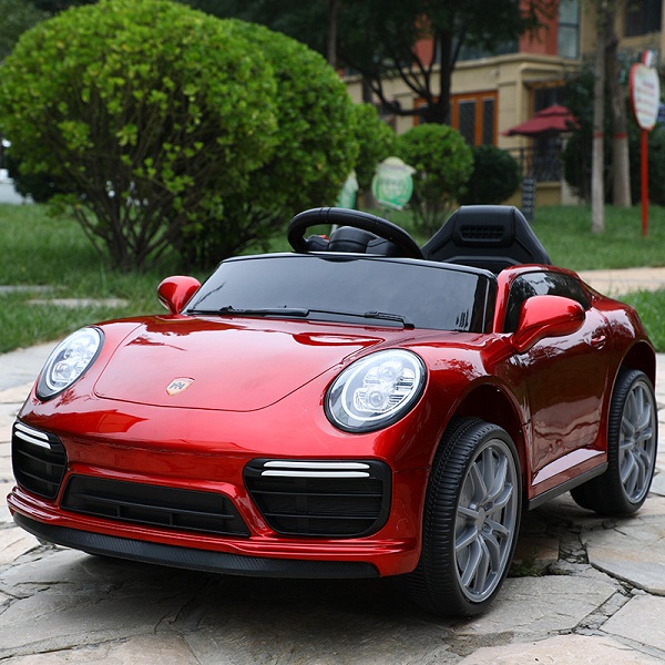 Xe Ô Tô Điện Trẻ Em Porsche-911 Điều Khiển Từ Xa 50m bằng Remote và Tự Lái – Bảo Hành 6 tháng