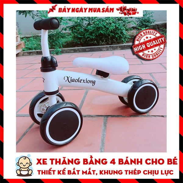 Xe thăng bằng 4 bánh cho bé